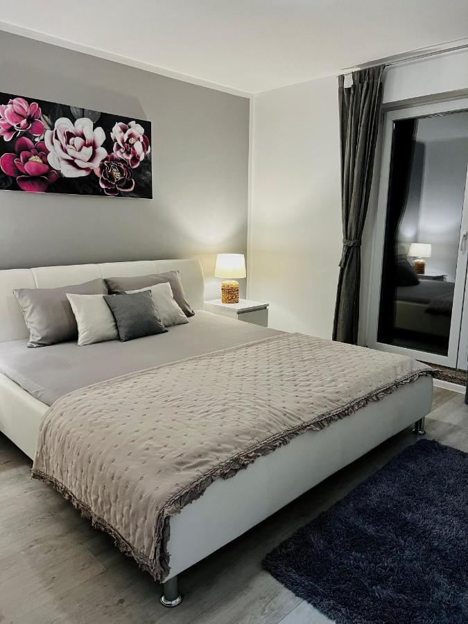 Apartman Luna *** ริเยกา ภายนอก รูปภาพ